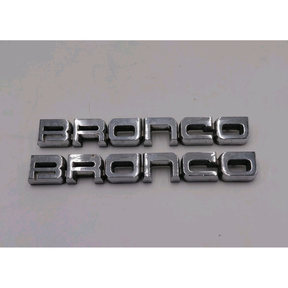 2pcs 87-91 Ford Bronco Silver Chrome Emblems Badge Plastic Car Part